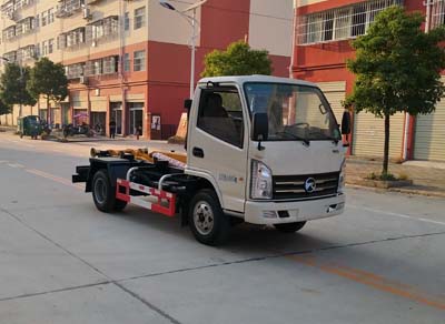 程力威牌CLW5042ZXXK5型车厢可卸式垃圾车